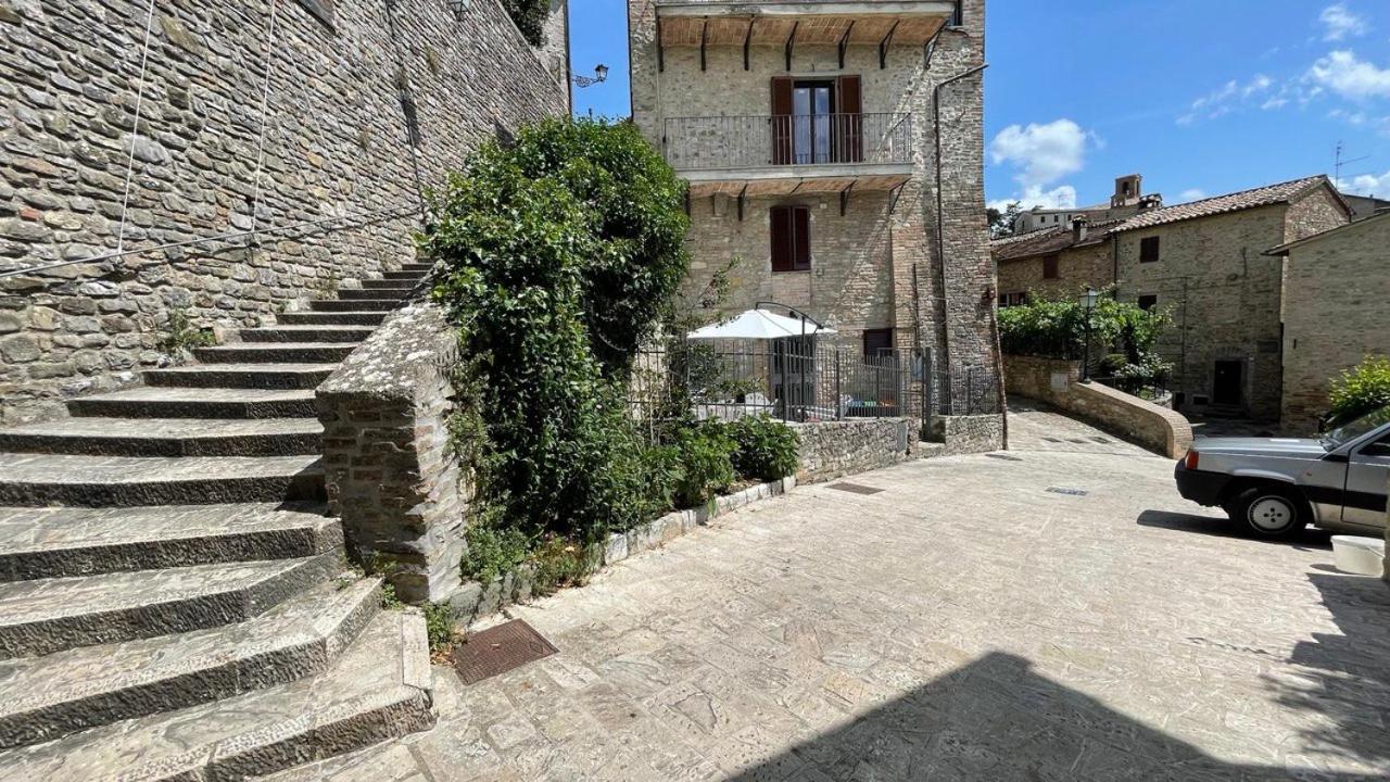 Villa Casa Di Duccio Montone  Esterno foto