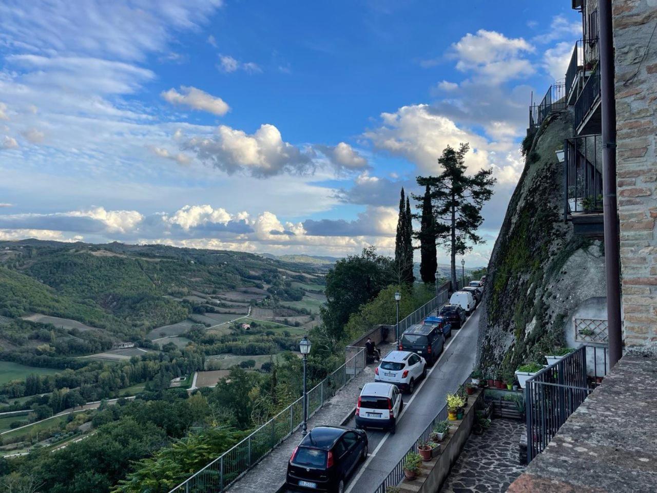 Villa Casa Di Duccio Montone  Esterno foto