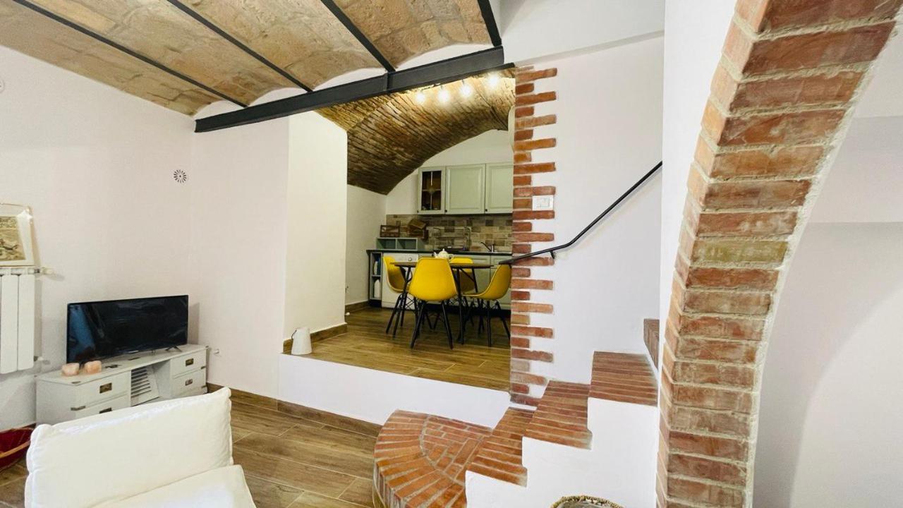 Villa Casa Di Duccio Montone  Esterno foto