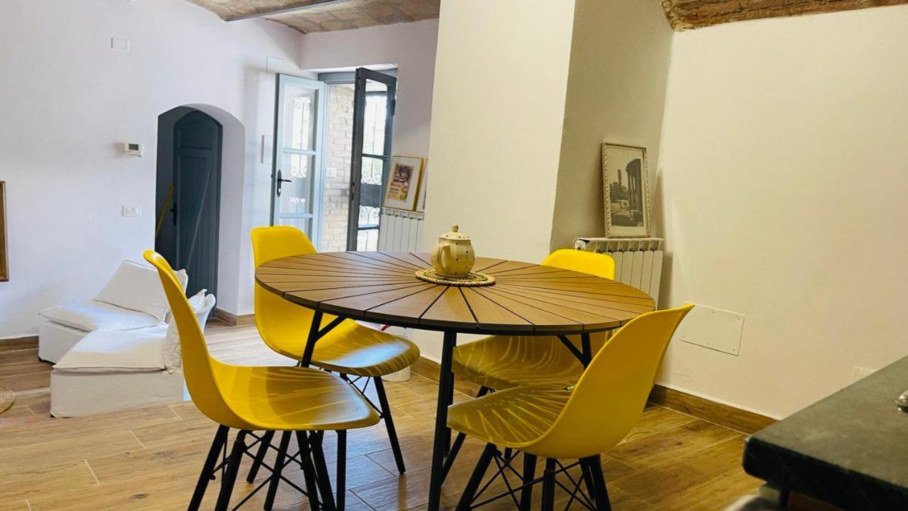 Villa Casa Di Duccio Montone  Esterno foto